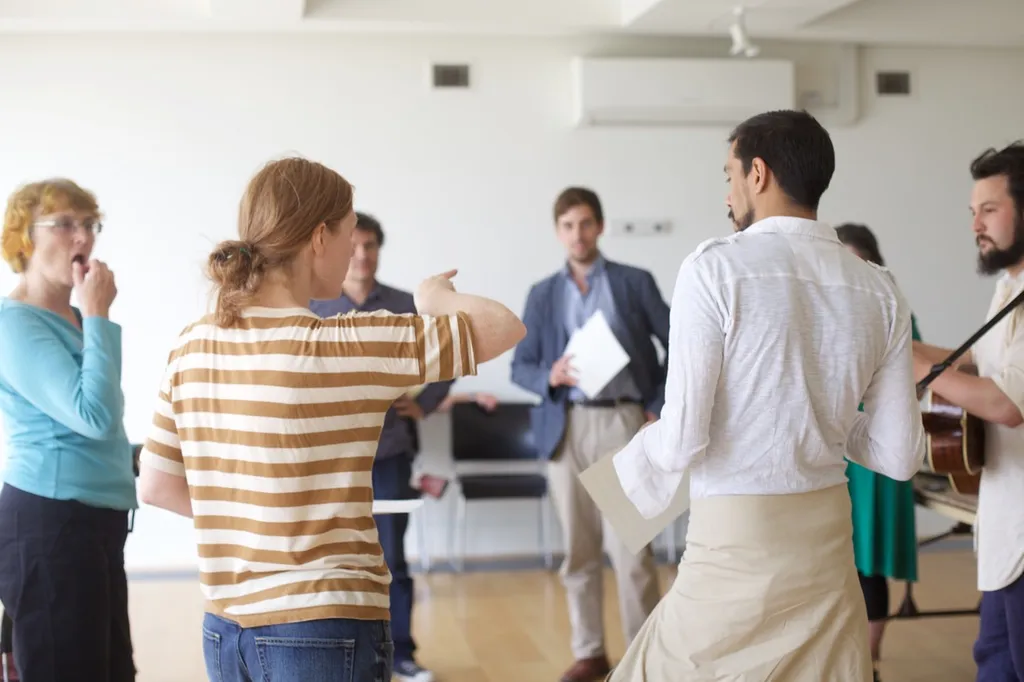 Inclusive facilitation training for artists